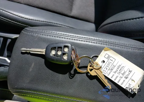 2015 Toyota Corolla S z USA, uszkodzony, nr VIN 2T1BURHE3FC384940